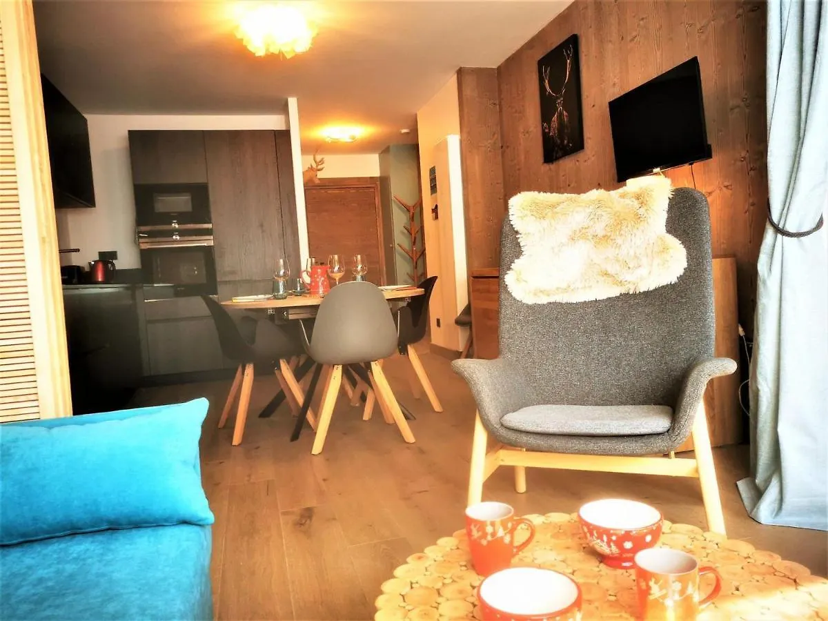 Apartamento Beau T2 Classe 3*, Centre Les Gets, Terrasse, Parking, Locaux A Skis Et Velos - Fr-1-598-88 França